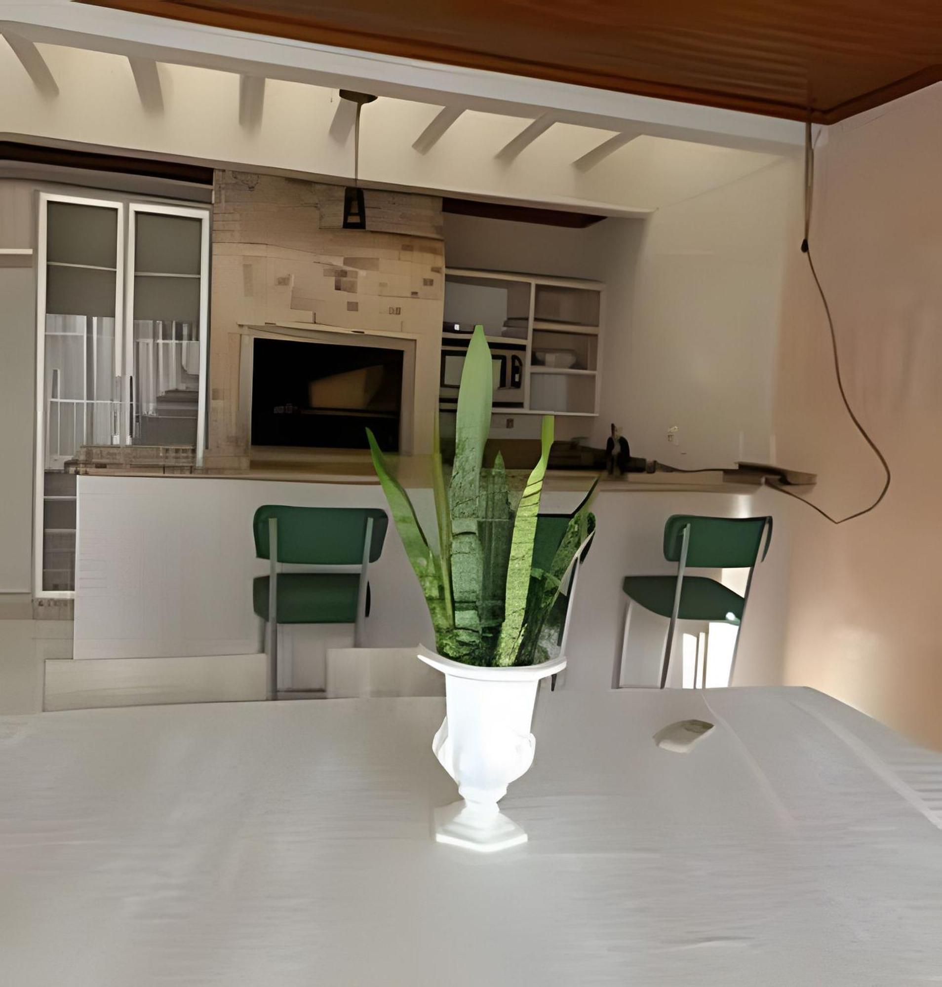 Sobrado Com 5 Suite 1 Quarto Piscina Churraqueira Ar Ate 20 Hospede Foz do Iguaçu Eksteriør billede
